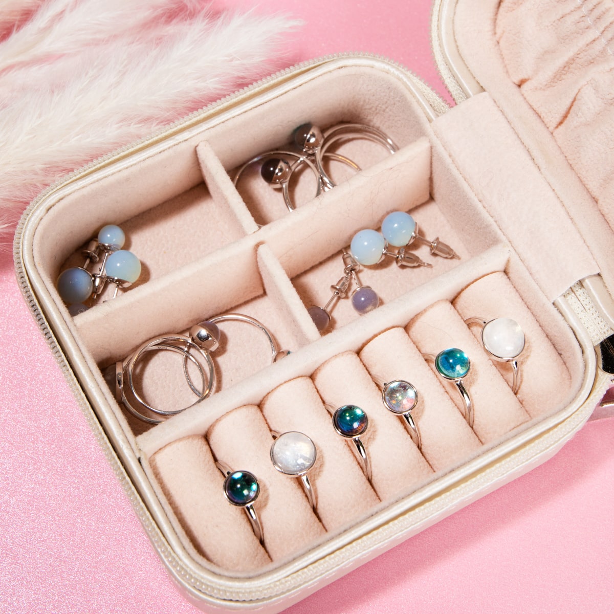 GIFTS FOR MOM