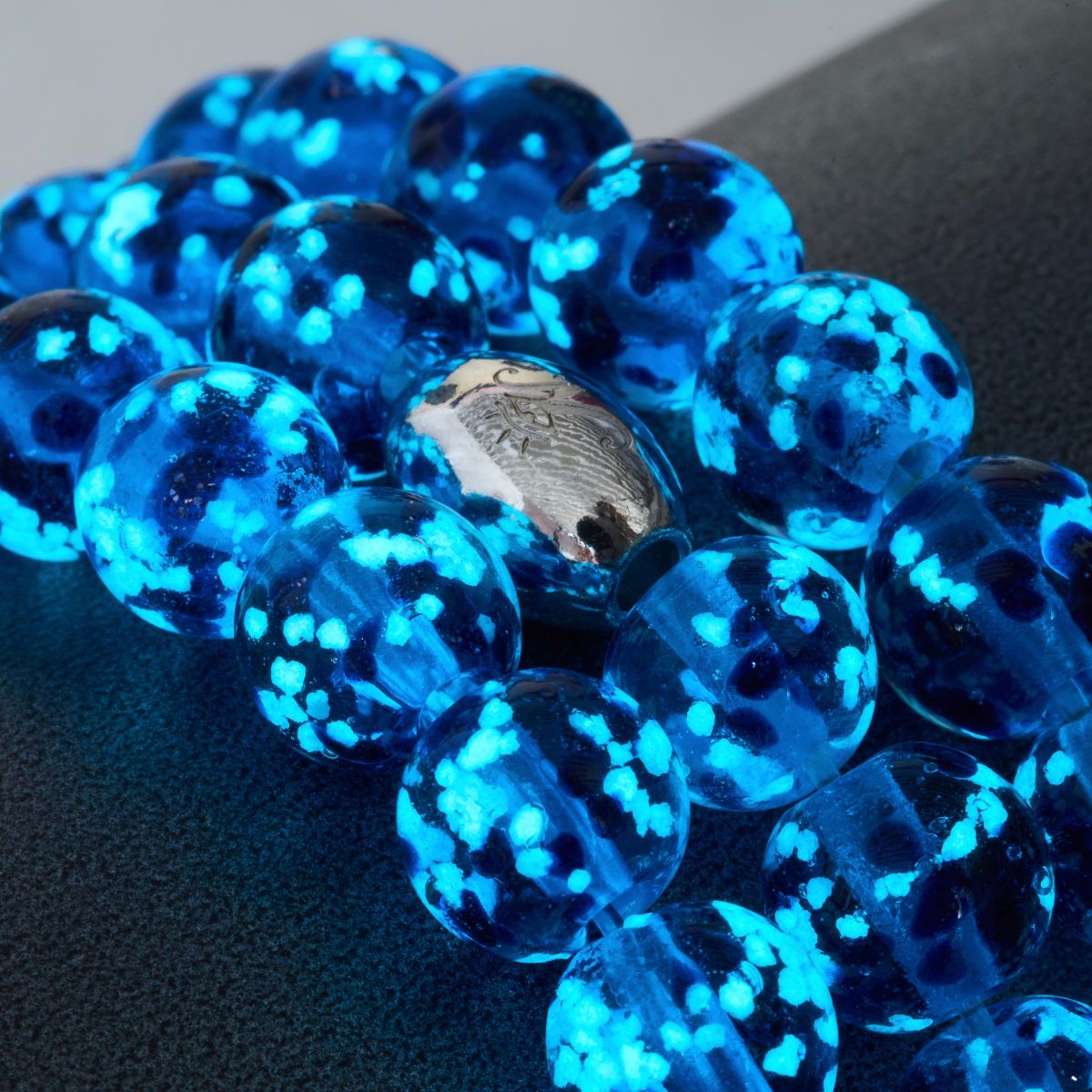 TOPAZ FLAME FIREFLY GLASS