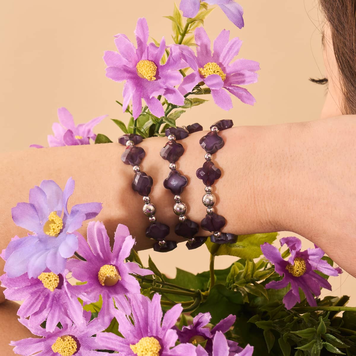BRACELET OF THE MONTH & FRIENDS