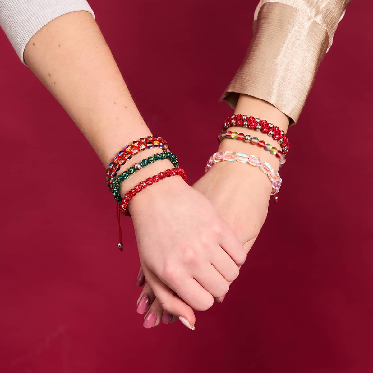 RED STRING COLLECTION 2023