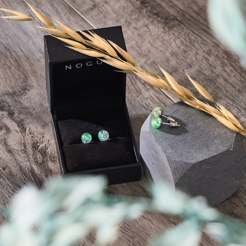 Lilac | .925 Sterling Silver | Mini Firefly Glass Stud Earrings