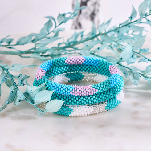 Daydream | Himalayan Glass Bead Bracelet