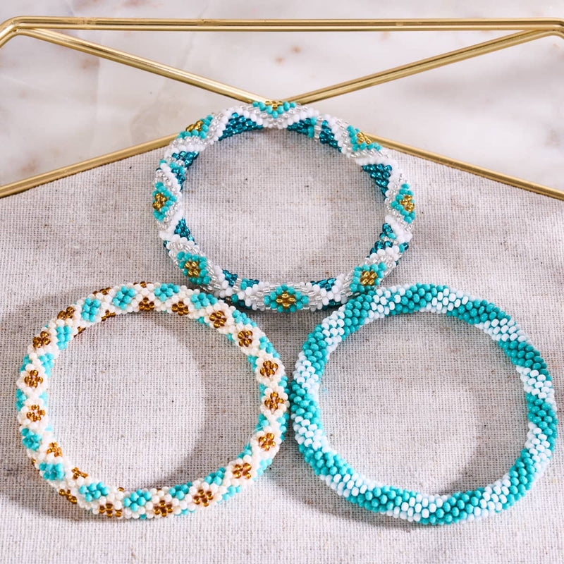 Teal Diamondback | Himalayan Glass Bead Bracelet