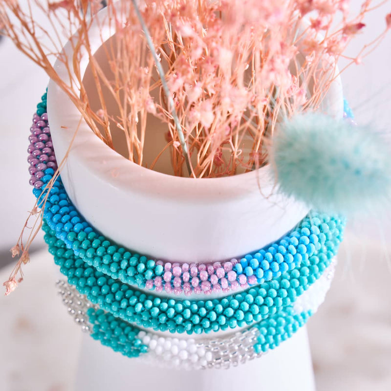 Waves At Dawn | Himalayan Glass Bead Bracelet