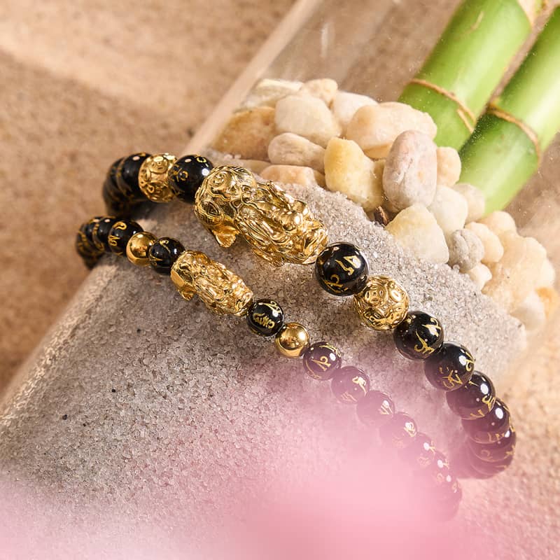 Mini Pixiu Feng Shui Bracelet | CARBON Element | Black Agate x 18k Gold