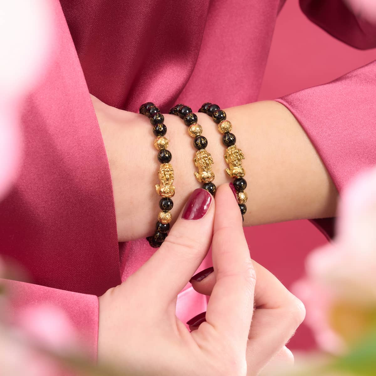 Mini Pixiu Feng Shui Bracelet | CARBON Element | Black Agate x 18k Gold