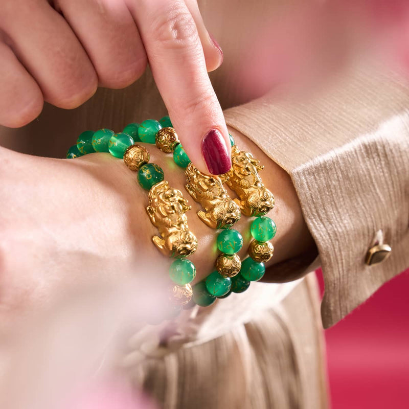 Pixiu Feng Shui Bracelet | EARTH Element | Green Agate x 18k Gold