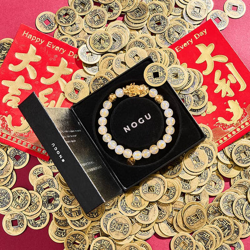 Pixiu Feng Shui Bracelet | GOLD Element | White Agate x 18k Gold