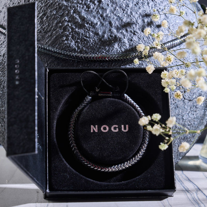 Serpentine | Onyx Hematite x Gunmetal | Double Wave Bracelet