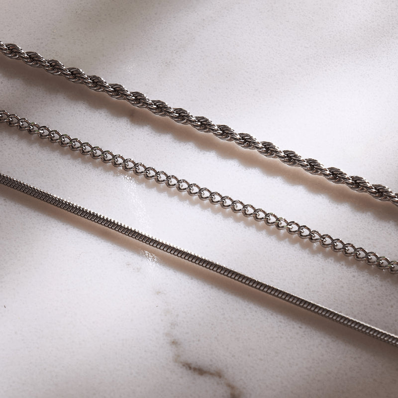 The Penelope | Micro Curb Anklet Chain