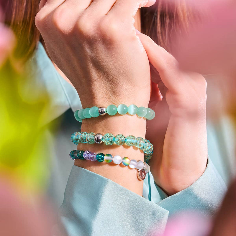 Arctic Blue | Silver | Firefly Glass Macrame Bracelet